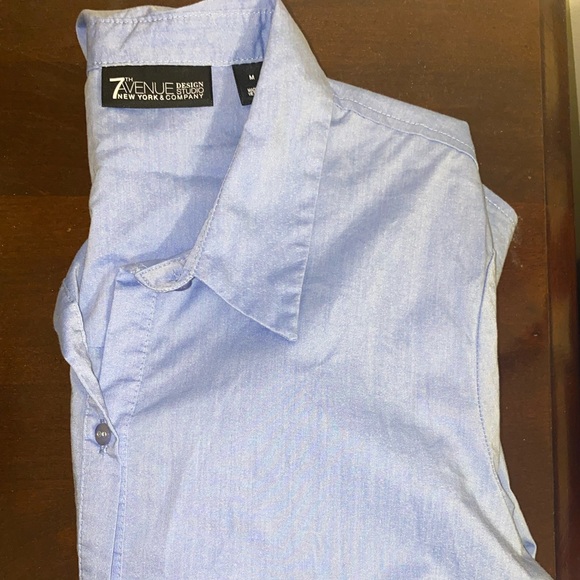 Button down top - Picture 3 of 4